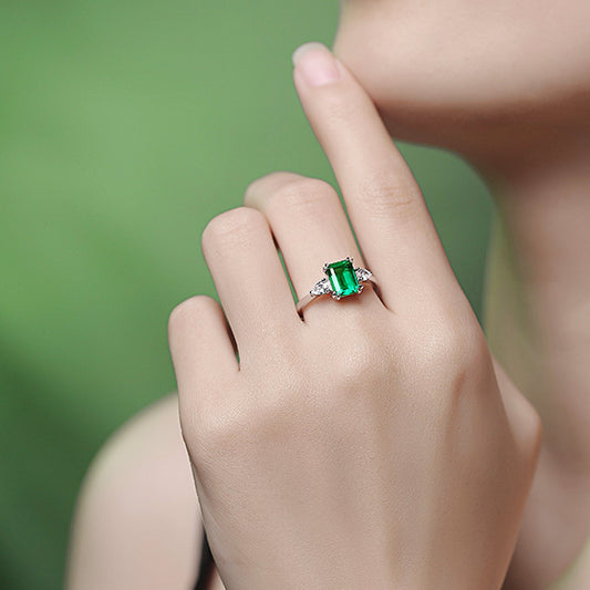Emerald Cut Lab Emerald Ring in S925 Sterling Silver