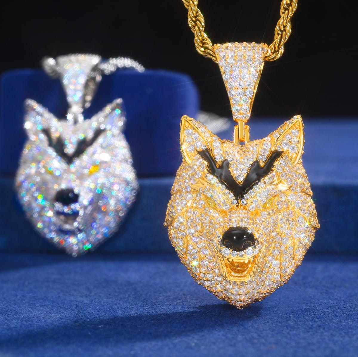 Wolf Head Moissanite Pendant in 925 Sterling Silver product view