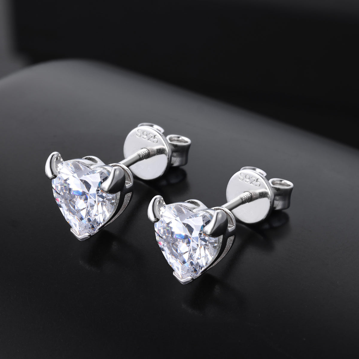 Heart-cut devil moissanite stud earrings
