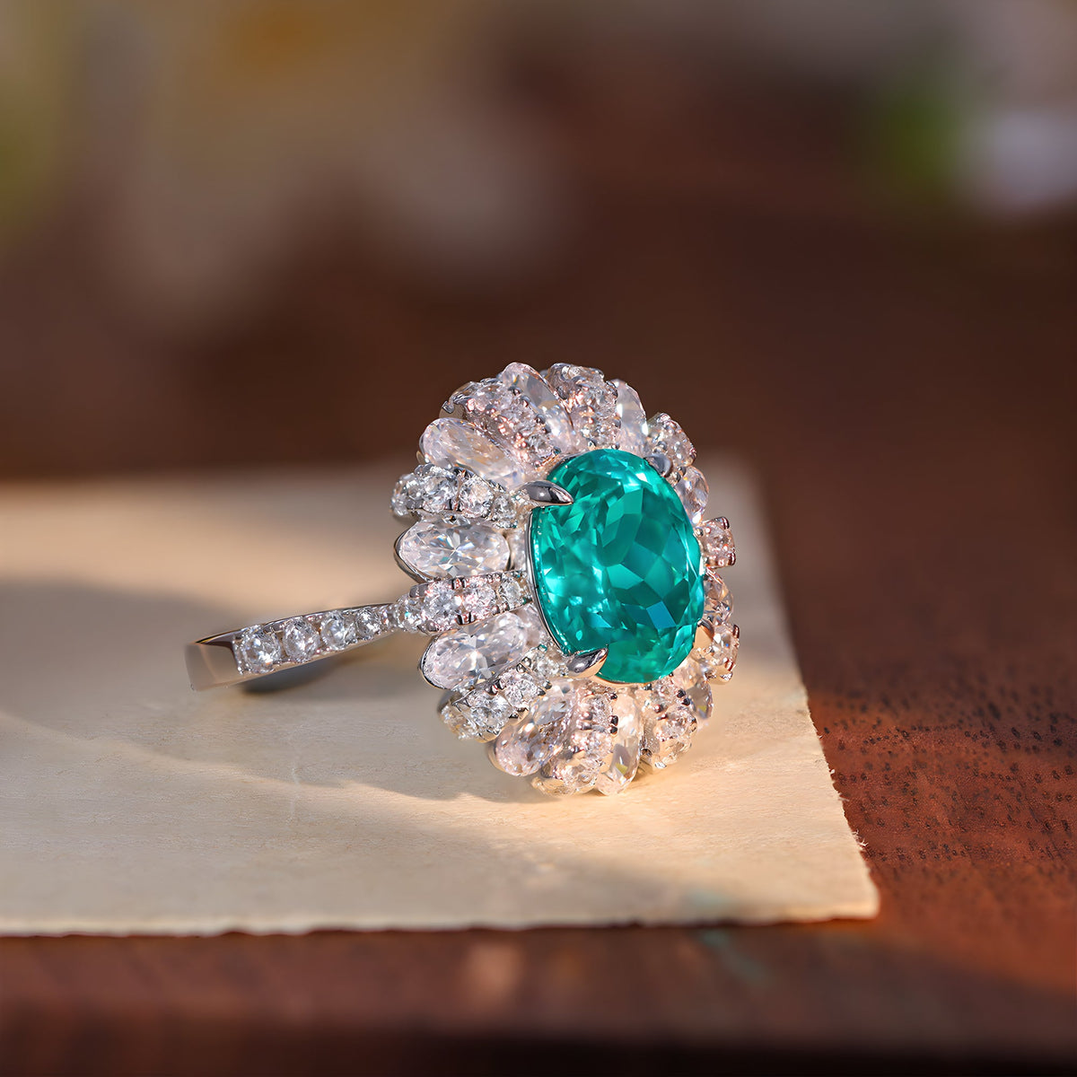 5 Carat Paraiba-Color Lab-Grown Gemstone Ring 925 sterling silver, detail view