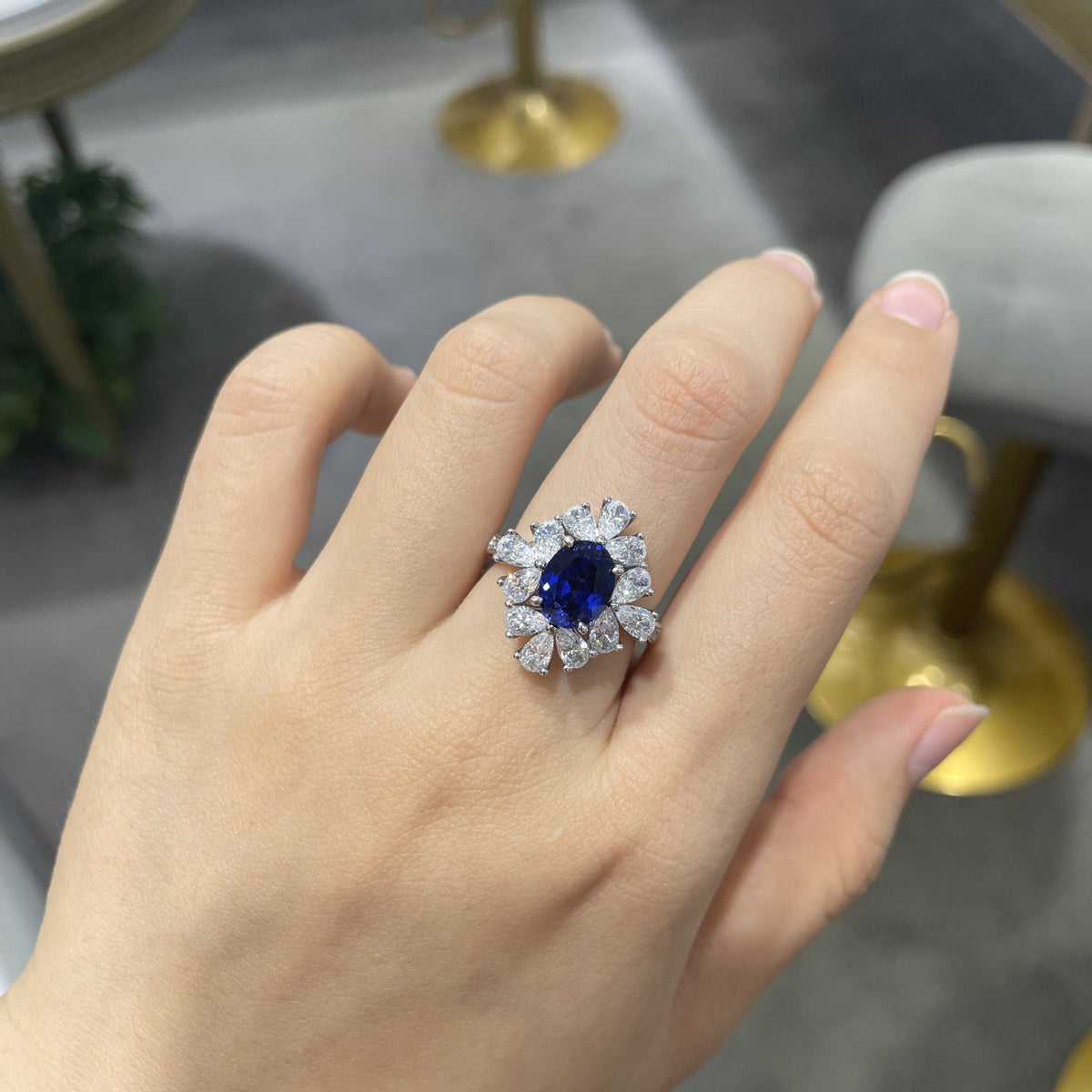 2 Carat Lab-Grown Blue Sapphire Halo Ring 925 sterling silver, close-up product view