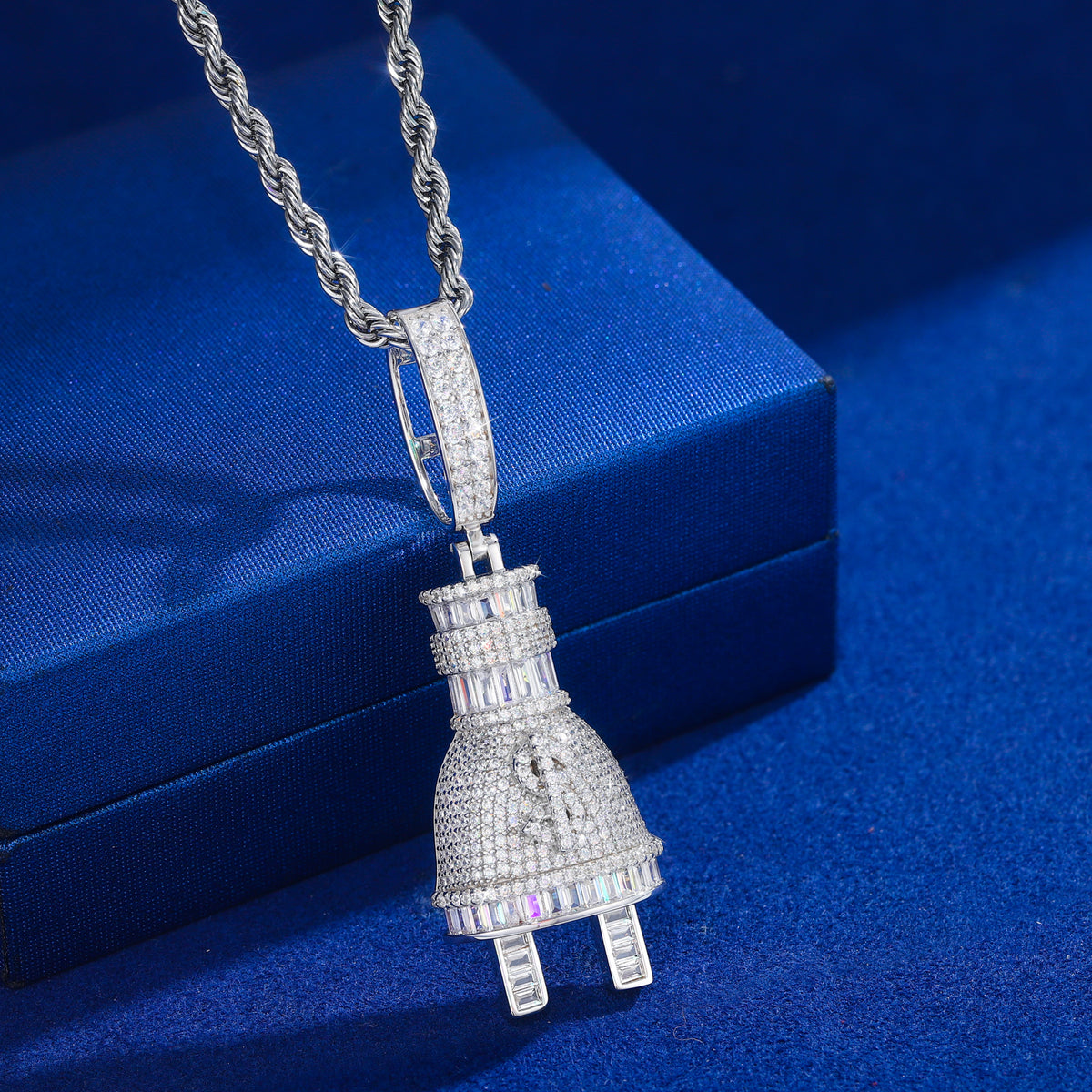Dollar Plug Moissanite Pendant close-up