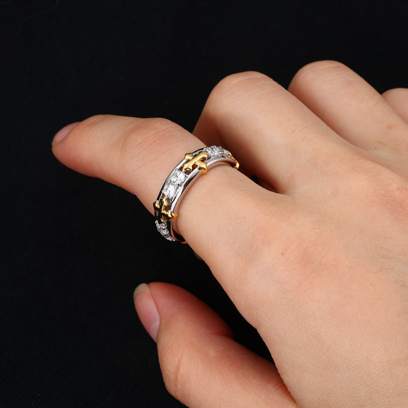Cross moissanite band ring side details