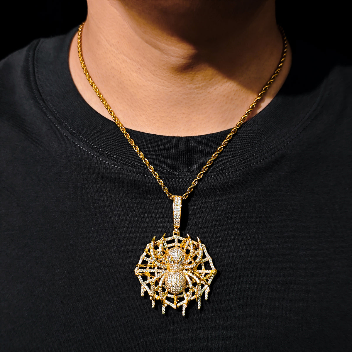 Spider Web Moissanite Pendant view